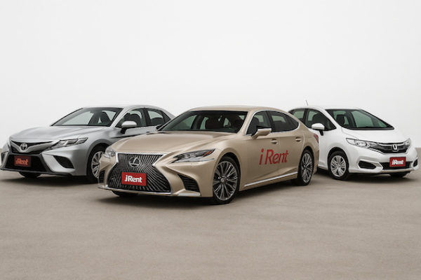 有 logo的紅色iRent車標汽車展示 和運租車拓共享經濟/短租，中古車業務動能 Sep 2025(全)